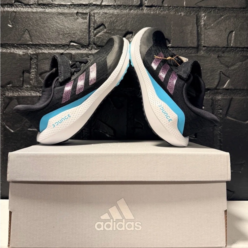 Adidas EQ21 Run Shoes - BRAND NEW!